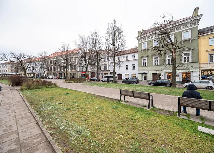 Modern Apartment In The Heart Of Vilnius Old Town With Free Parking By Urban Rent