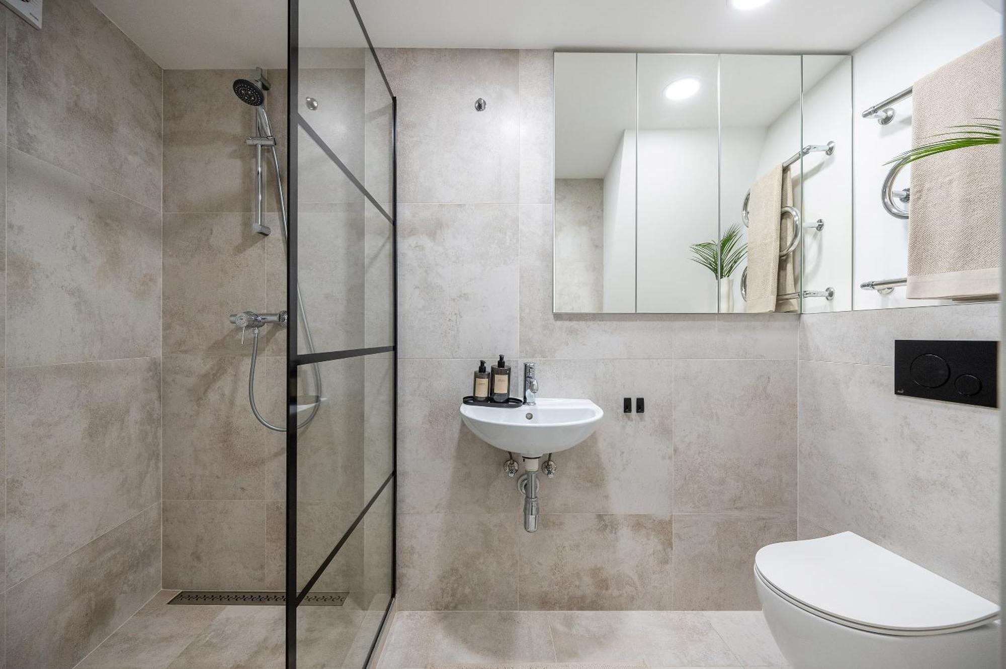 Modern In The Heart Of Old Town With Free Parking By Urban Rent Lejlighed Vilnius