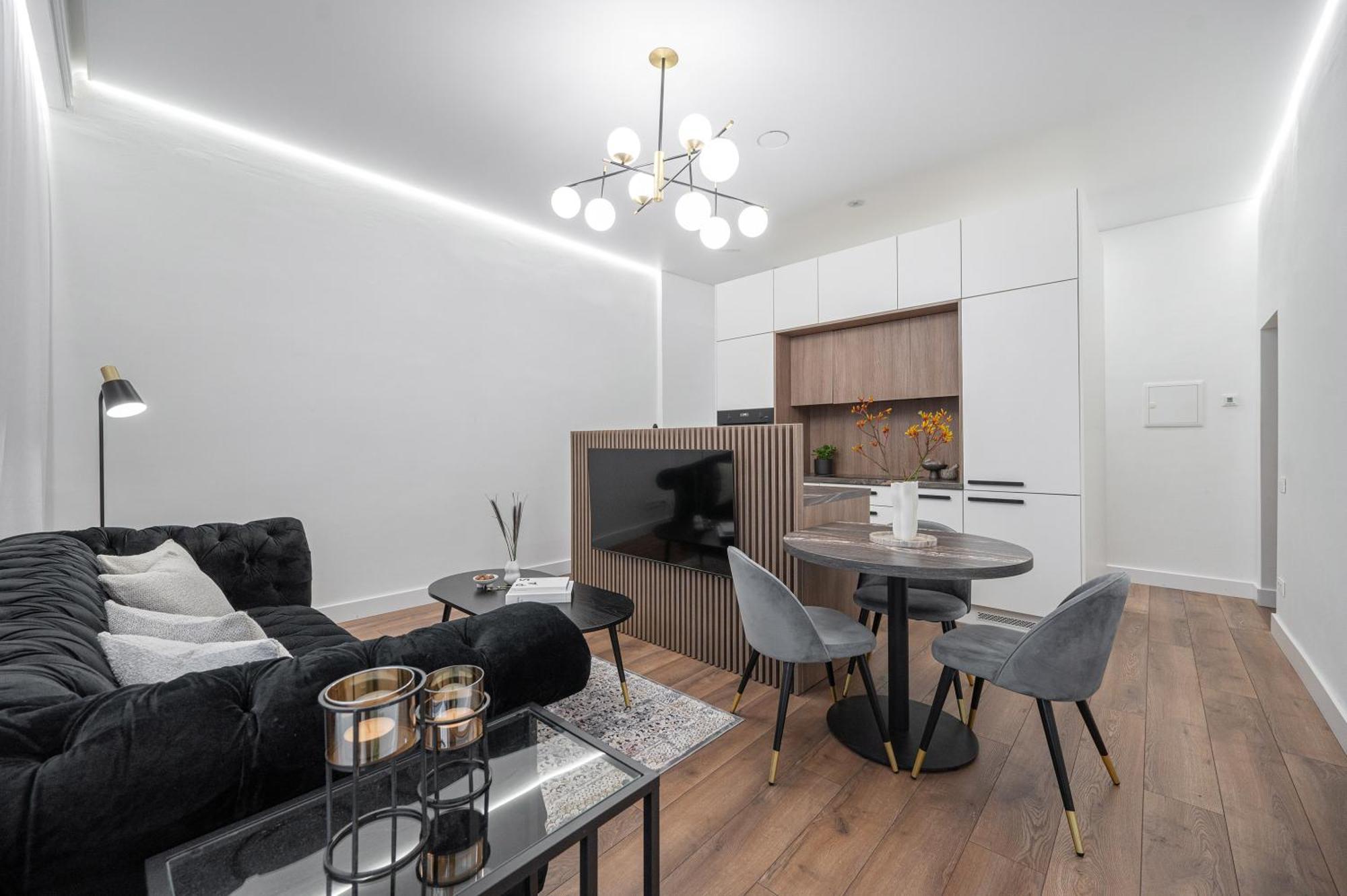 Modern In The Heart Of Old Town With Free Parking By Urban Rent Lejlighed
